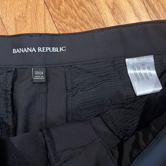 Men’s Banana Republic performance pants 32x34 Black NWOT - Picture 5 of 6